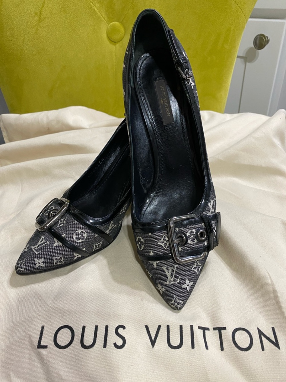 Louis Vuitton Black with White Monogram Pointed Toe Buckle Heels 6.5 or 36.5